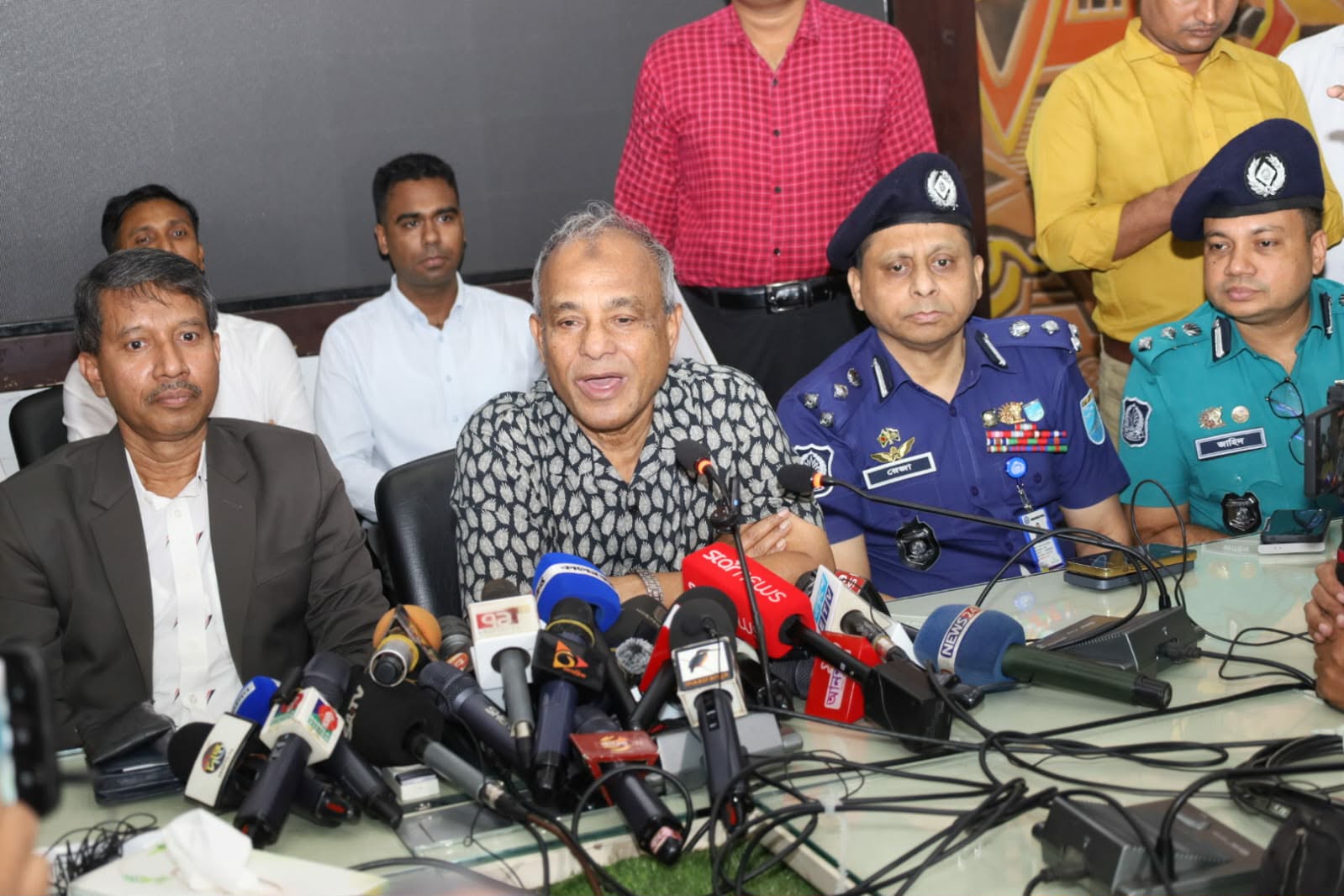 আসন্ন জাতীয় সংসদ নির্বাচন হবে সুষ্ঠু ও গ্রহণযোগ্য- স্বরাষ্ট্র উপদেষ্টা