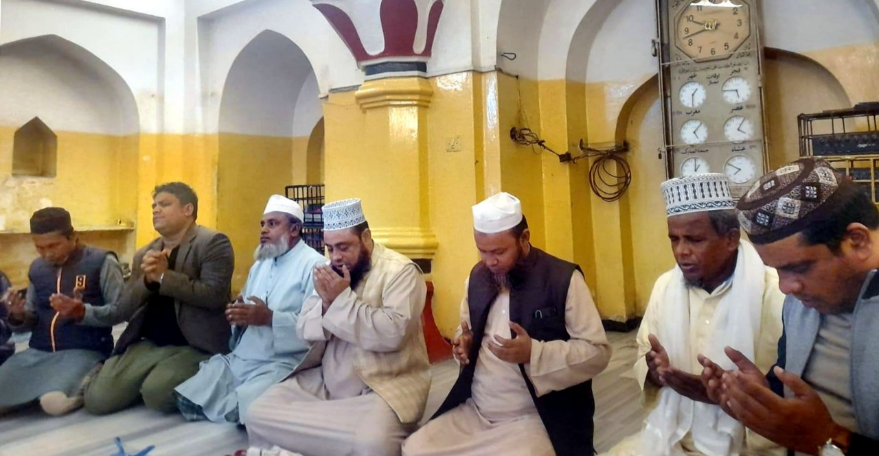 সিলেটে বেগম খালেদা জিয়ার সুস্থতা কামনায় দোয়া মাহফিল