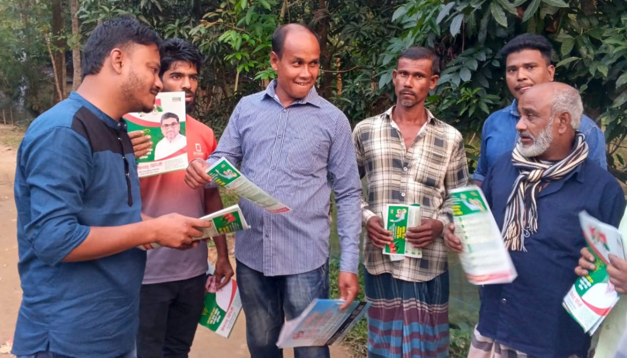 জৈন্তাপুরে ধানের শীষ নিয়ে ঘরে ঘরে যাচ্ছেন জাসাস নেতারা