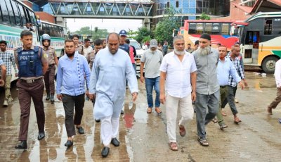 কদমতলীতে পরিবহন শ্রমিকদের সংঘর্ষে উত্তেজনা, সিসিক প্রশাসকের হস্তক্ষেপে পরিস্থিতি নিয়ন্ত্রণে