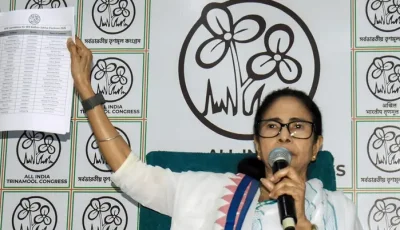 পরাজয় মানতে নারাজ মমতা, ‘ষড়যন্ত্রের শিকার’ দাবি করে পদত্যাগে অস্বীকৃতি
