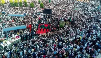বীর মুক্তিযোদ্ধা ইঞ্জিনিয়ার মোশাররফ হোসেনের জানাজায় চট্টগ্রামে মানুষের ঢল