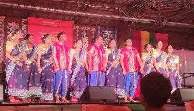 প্যারিসে SAF-এর অষ্টম ঈদ বাণিজ্য মেলা: প্রবাসী বাংলাদেশিদের মিলনমেলায় রূপ নিল প্লেস দ্য লা রিপাবলিক