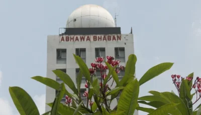 বৃষ্টি কম, বাড়ছে গরম—তাপপ্রবাহে পুড়ছে ৪০ জেলা