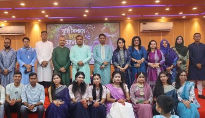 বর্ষা উদযাপনে সিলেট মেট্রোপলিটন পুলিশে সাংস্কৃতিক সন্ধ্যা “বৃষ্টি বিলাসে ছন্দে আনন্দে” অনুষ্ঠিত