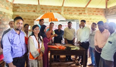 গোয়াইনঘাটে ওয়াশ সচেতনতা কর্মসূচি, শিক্ষার্থীদের মাঝে ছাতা বিতরণ