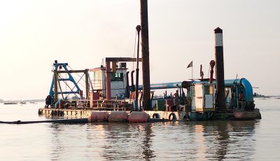 সরকারি প্রকল্পের বালু-মাটি নিয়ে লাখাইয়ে অনিয়মের অভিযোগ, তদন্তের দাবি