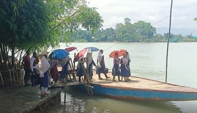 ইজারা নিয়েও ফাজিলপুর খেয়াঘাটের পূর্ণ দখল পাচ্ছেন না ইজারাদার, মাহতাবপুর ঘাটে টোল আদায় নিয়ে দ্বন্দ্ব