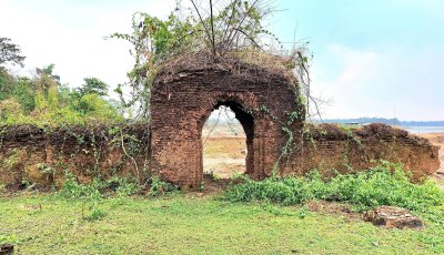 জাফলং রাজবাড়ির ইতিহাস: হারিয়ে যাওয়া মালনিয়াং রাজ্যের রাজধানী থেকে জৈন্তিয়ার খেলুরাজ
