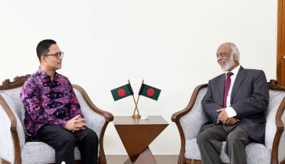 বাংলাদেশ-মালয়েশিয়া সম্পর্ক আরও উচ্চতায় নিতে চায় সরকার