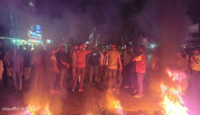 জৈন্তাপুরে বিজিবির মামলা প্রত্যাহারের দাবিতে সড়ক অবরোধ