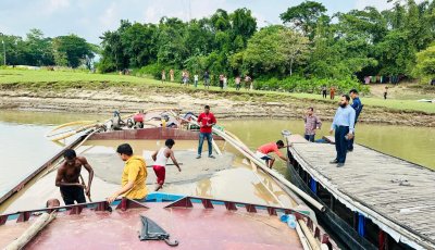 গোয়াইনঘাটে অবৈধ বালু উত্তোলন: ৮ বোমা ড্রেজার ধ্বংস, ডুবিয়ে দেওয়া হলো নৌকা