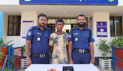কানাইঘাটে ৩৫ পিস ইয়াবাসহ গ্রেপ্তার এক ব্যক্তি, পালিয়েছে আরেকজন