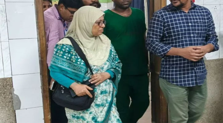 ভূমিকম্পে আহতদের হাসপাতালে দেখতে  স্বাস্থ্য উপদেষ্টা