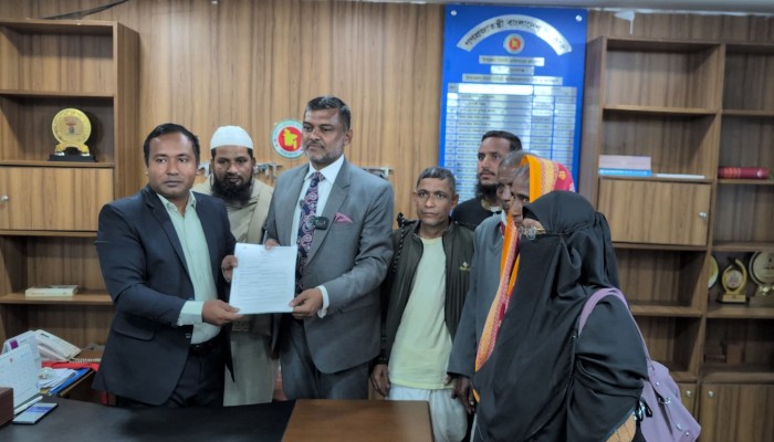সুনামগঞ্জ ২ আসন- জামায়াত প্রার্থী শিশির মনিরের মনোনয়নপত্র ফরম সংগ্রহ
