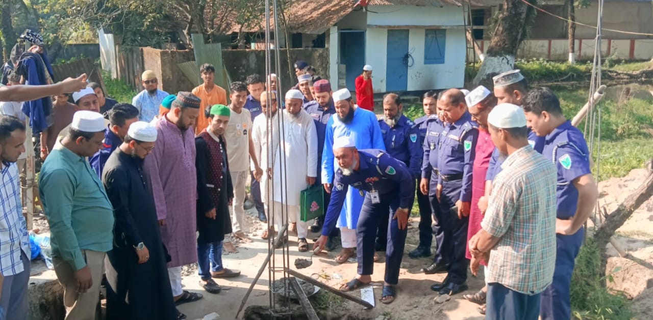 ছাতকে থানা মসজিদের সম্প্রসারণ কাজের উদ্বোধন