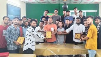 কুলাউড়ায় প্রবাসগমন উপলক্ষে ছাত্রদলের তিন নেতাকে সংবর্ধনা 