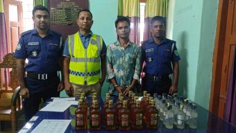 জৈন্তাপুরে ৩৯ বোতল ভারতীয় মদ সহ পুলিশের হাতে আটক এক 