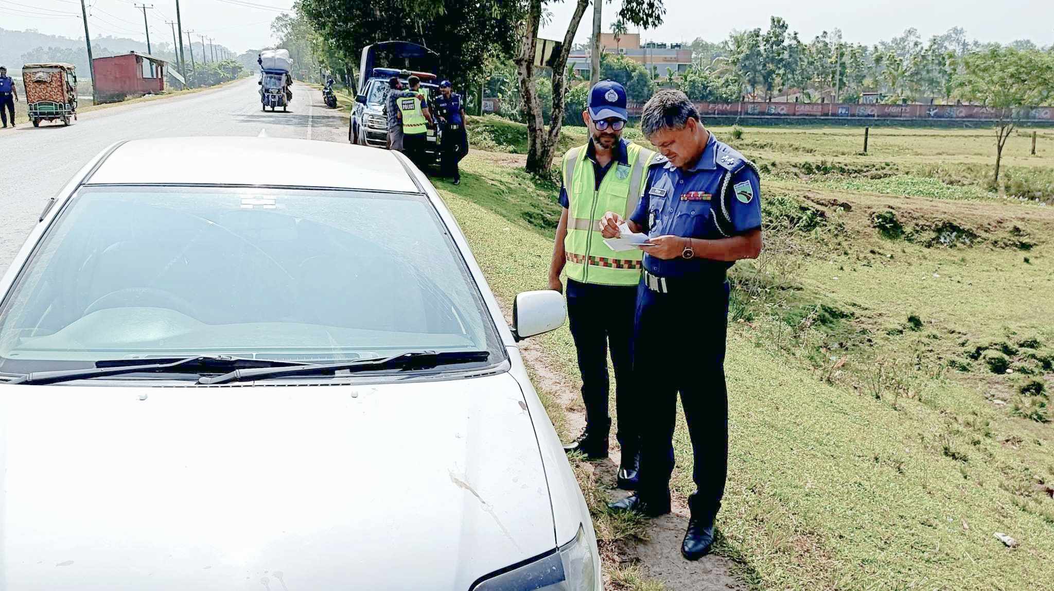 সিলেট তামাবিল মহাসড়কের নিরাপত্তা জোরদারে হাইওয়ে পুলিশ