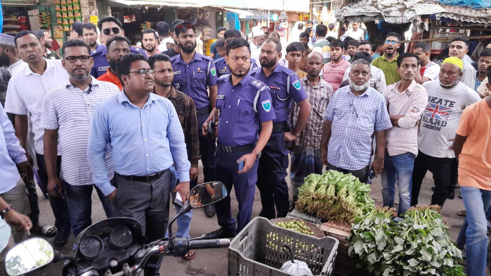 বিশ্বনাথে অবৈধ স্থাপনা উচ্ছেদ অভিযান শুরু! 
