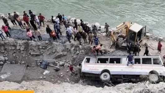 শিলিগুড়ির রংপোতে যাত্রীবাহী বাস দুর্ঘটনায় ৬ জন নিহত 