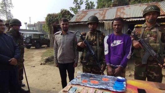 নবীগঞ্জে যৌথ অভিযানে ৬২২ পিস ইয়াবাসহ মাদক ব্যবসায়ী গ্রেফতার 