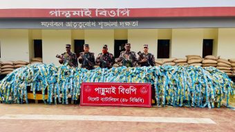 সিলেটের সীমান্ত এলাকায় বিজিবির অভিযানে দেড় কোটি টাকার ভারতীয় চোরাই পন্য জব্দ