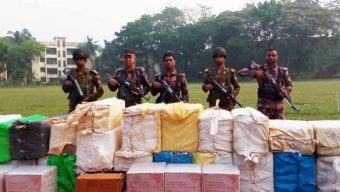 সিলেটে যৌথ বাহিনীর অভিযানে কোটি টাকা মূল্যের ভারতীয় চোরাই পন্য আটক