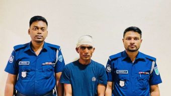 ঘুম থেকে তুলে ভাইকে কুপিয়ে হত্যা 