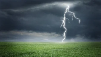 ধর্মপাশায় বজ্রপাতে বৃদ্ধার মৃত্যু 