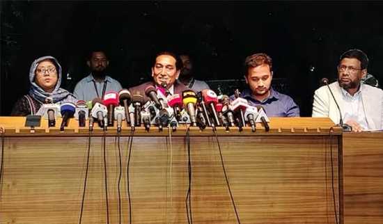 প’দত্যাগ করেছেন জুলাই ফাউন্ডে’শনের সিইও  মাহবুবুর স্নিগ্ধ