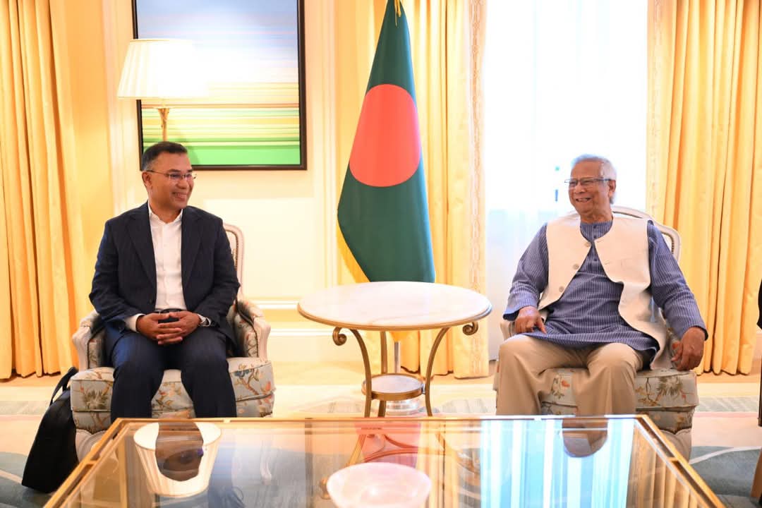 প্রধান উপদেষ্টা ও তারেক রহমানের একান্ত বৈঠক, সন্তুষ্ট উভয় পক্ষ