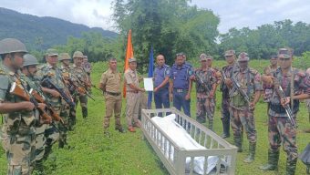 সিলেট সীমান্তের ওপারে যুবকের মৃ ত্যু : লা*শ ফেরত পেল পরিবার