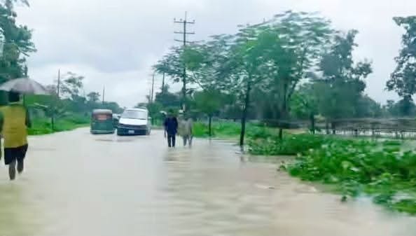 বড়লেখায় বিরামহীন বৃষ্টি ও পাহাড়ি ঢলে জনজীবন বিপর্যস্ত, নিম্নাঞ্চল প্লাবিত, বন্যার আশংকা