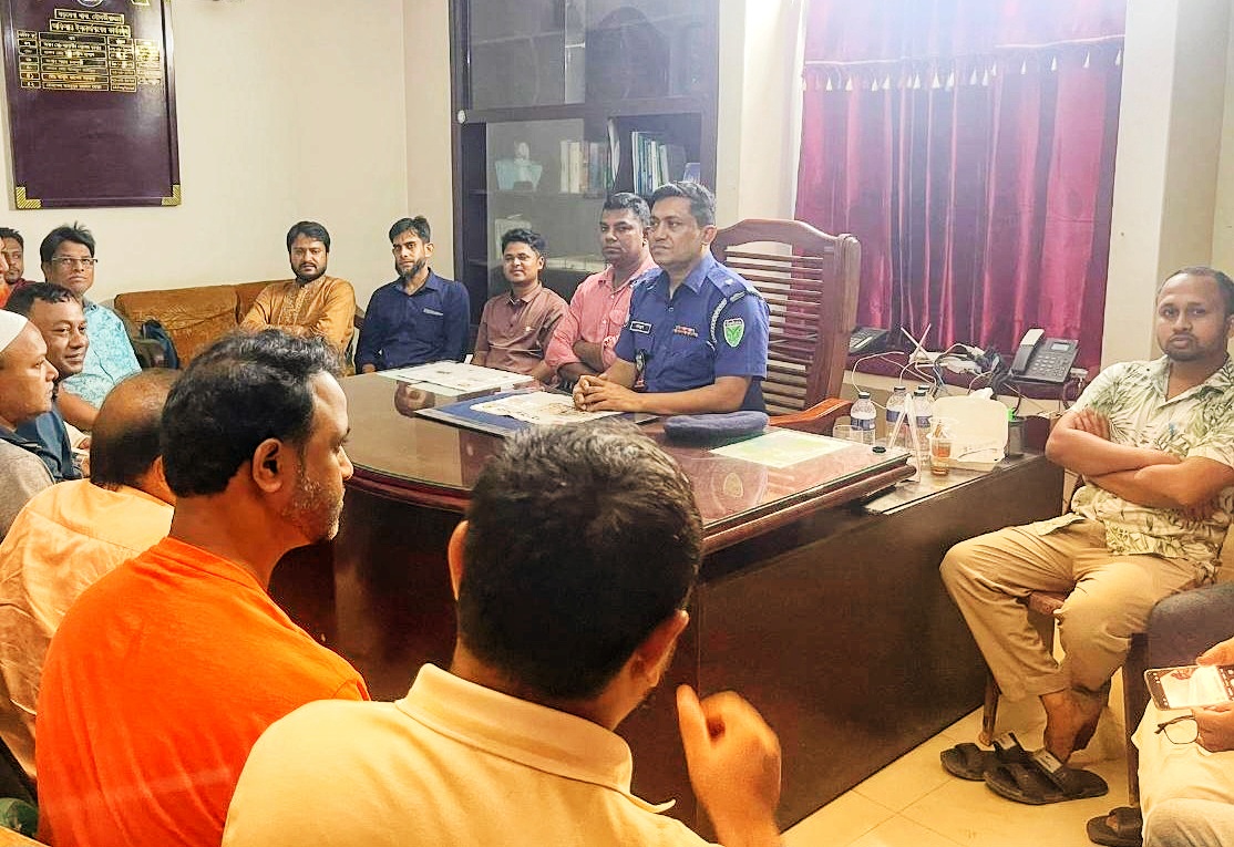 বড়লেখায় সাংবাদিকদের সাথে নবাগত ওসি’র মতবিনিময় সভা : অপরাধ দমনে চাইলেন সহযোগিতা