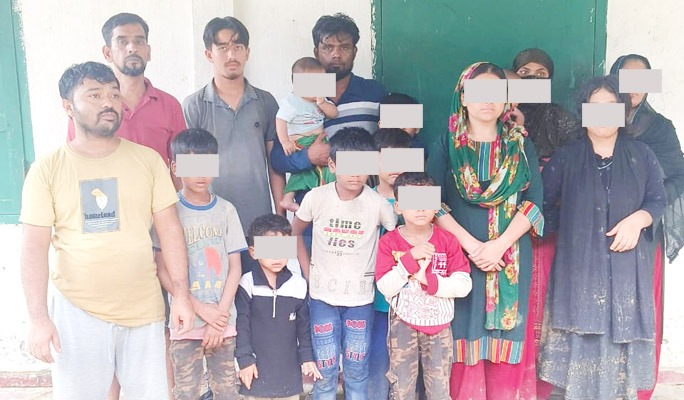 বড়লেখা সীমান্ত দিয়ে ১২ রোহিঙ্গা ৪ বাংলাদেশীকে বিএসএফের পুশইন