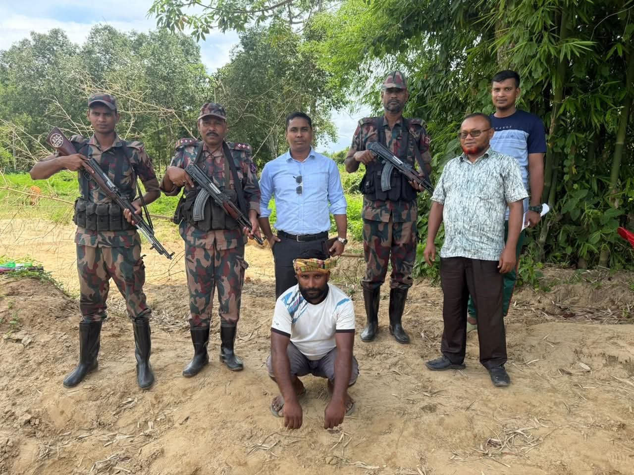 মাধবপুরে বালু বিক্রির অভিযোগে লাখ টাকা জরিমানা 