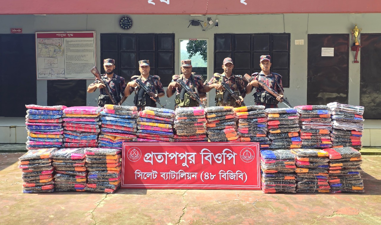 সিলেট- সুনামগঞ্জ সিমান্তে ভারতীয় চোরাই পন্যসহ সাতটি গাড়ি জব্দ 