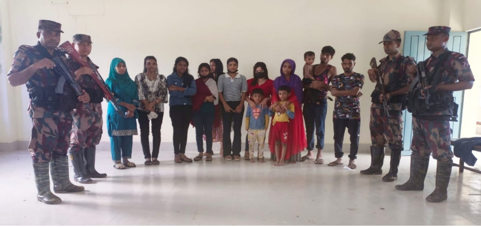 সিলেট সীমান্ত দিয়ে ৫৫ বাংলাদেশিকে পুশ-ইন করল বিএসএফ, বিজিবির হাতে আটক