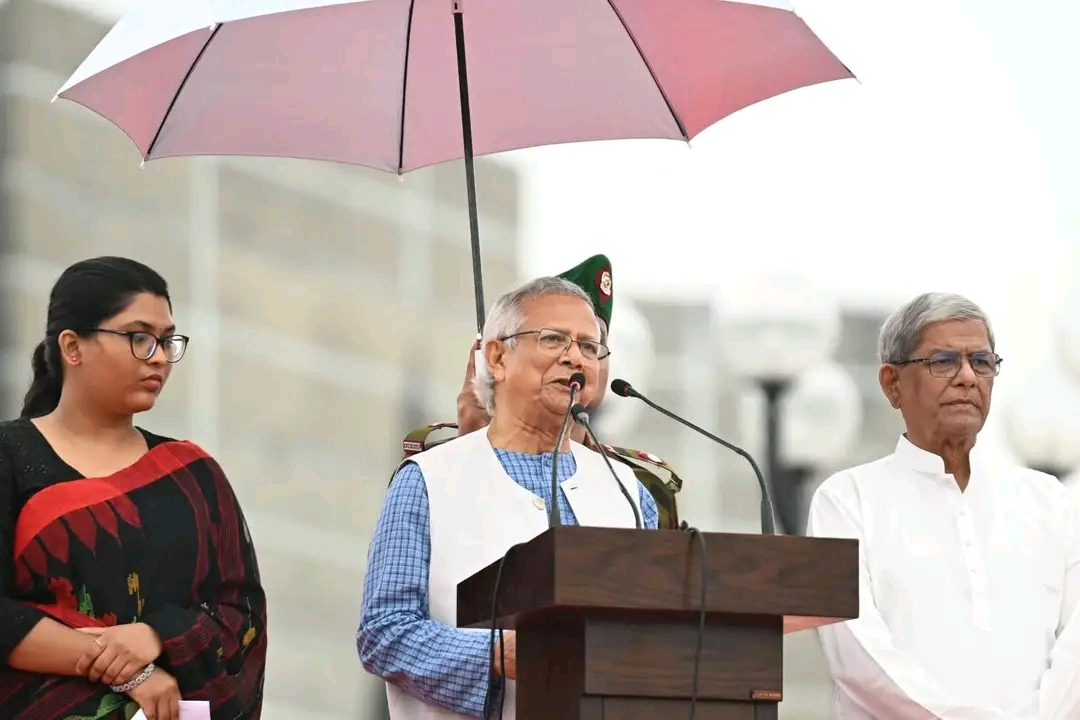 জুলাই ঘোষণাপত্র পাঠ করছেন প্রধান উপদেষ্টা