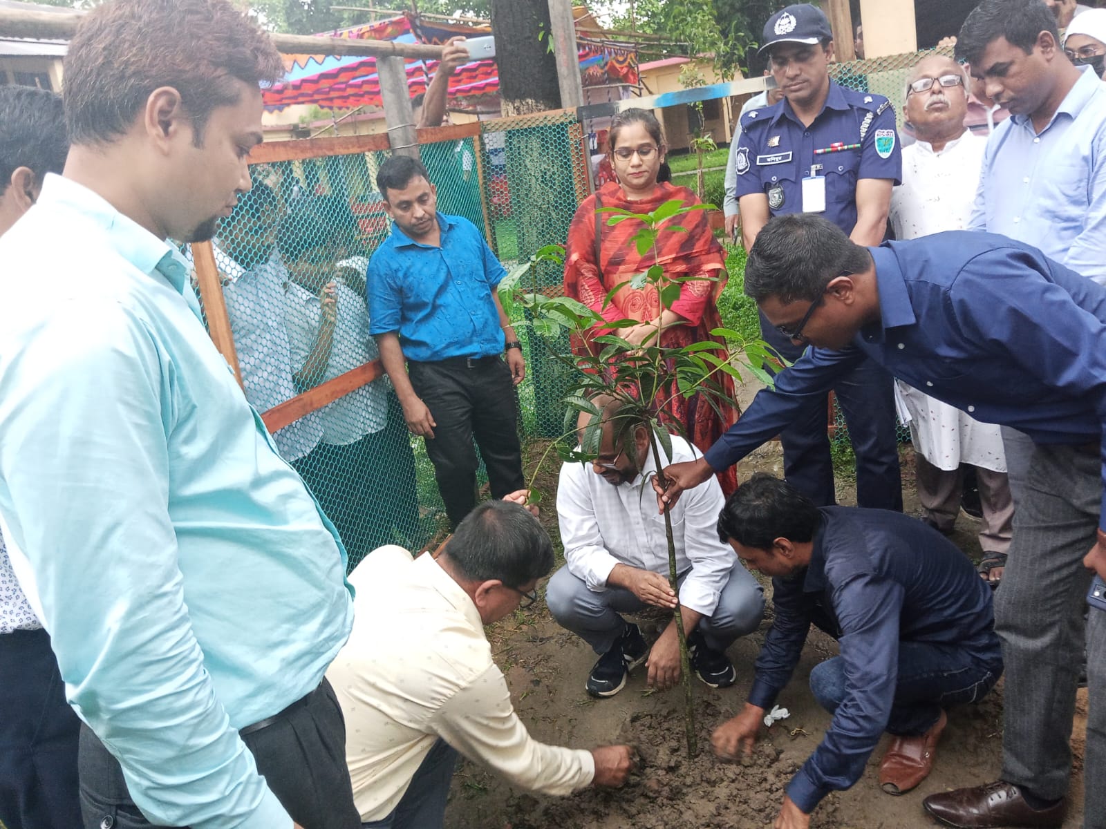 মধ্যনগর উপজেলায় জুলাই বর্ষপূর্তি পালন