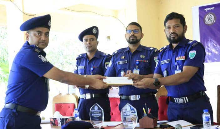 মৌলভীবাজার জেলার শ্রেষ্ঠ ওসি আমিনুল ইসলাম
