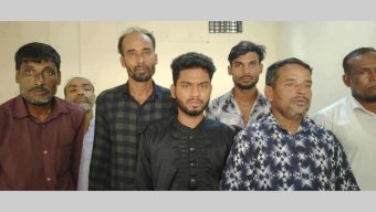 সিলেটে নৌপথে চাঁদাবাজি করতে গিয়ে: র‍্যাবের হাতে আটক-৭
