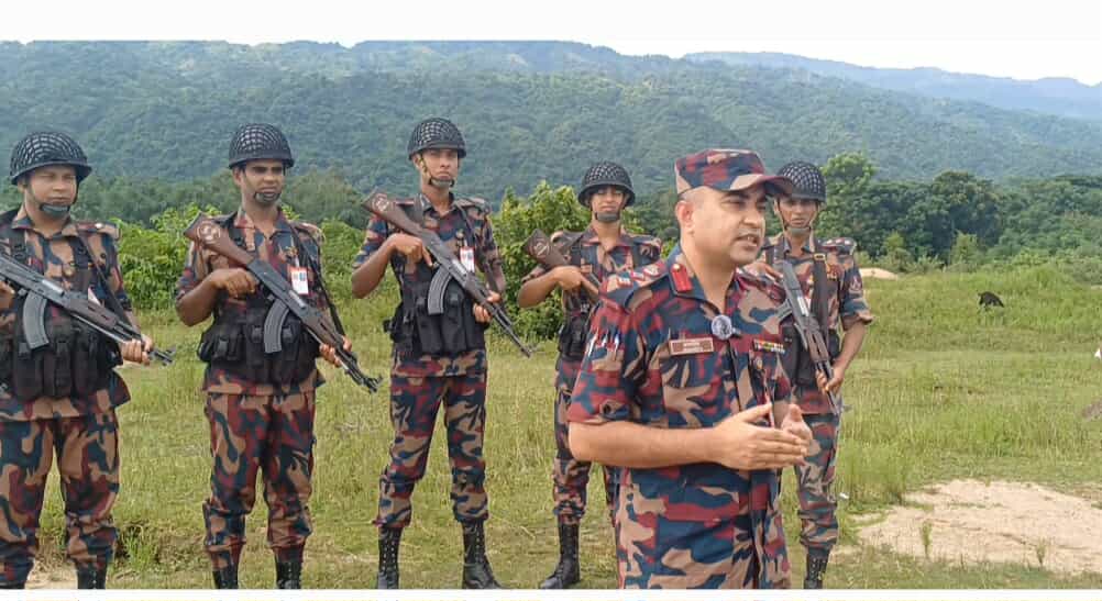 সুনামগঞ্জে অবৈধ ভাবে পাথর ও বালু লুটপাট ঠেকাতে বিশেষ অভিযান পরিচালনা করেছে বিজিবি