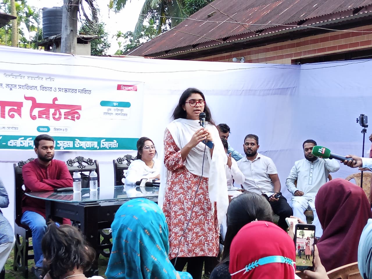 নতুন সংবিধানের পথে হাঁটছি, লড়াই দীর্ঘ:: সিলেটে এনসিপি নেত্রী তাসনিম জারা