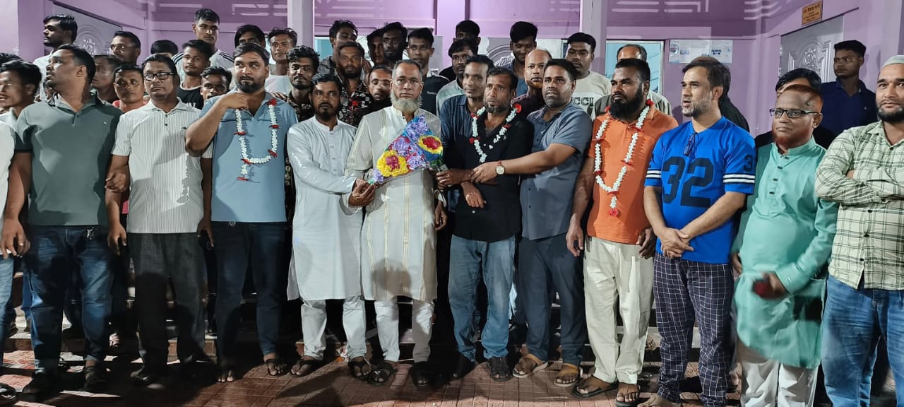 সিলেট জেলা তাতী দলের সদস্য সচিব আলতাফ হোসেন বিলাল সহ নবগঠিত কমিটির সদস্যরা সংবর্ধিত