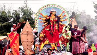 সিলেটে প্রতীমা বিসর্জনের মধ্য দিয়ে শারদীয় দুর্গাপূজা সম্পন্ন