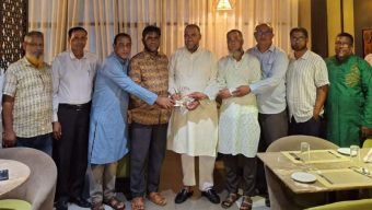 সিলেট জেলা বিএনপির সভাপতি আব্দুল কাইয়ুম চৌধুরীর সাথে জেলা তাঁতীদলের সৌজন্যে সাক্ষাৎ 