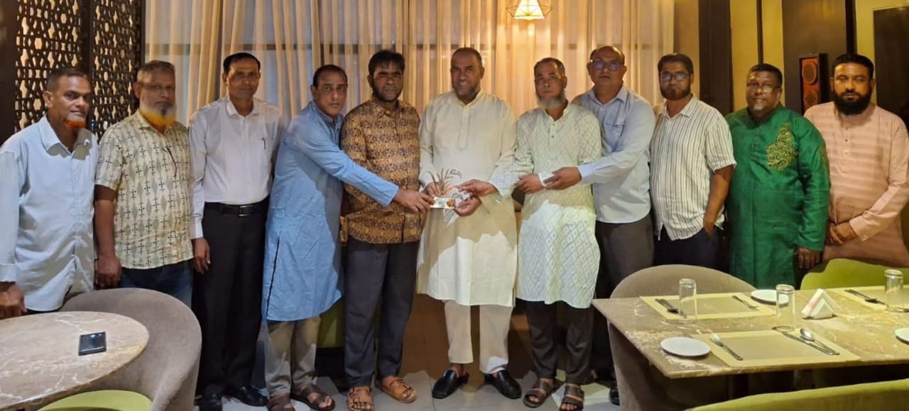 সিলেট জেলা বিএনপির সভাপতি আব্দুল কাইয়ুম চৌধুরীর সাথে জেলা তাঁতীদলের সৌজন্যে সাক্ষাৎ 