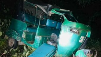 শান্তিগঞ্জে পিক-আপ ও সিএনজি অটোরিকশা সংঘর্ষে আ হ ত ৬